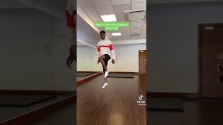 How To Do The Smeeze Dance