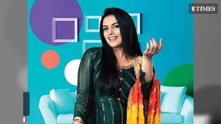 Shwetha Menon Nails The