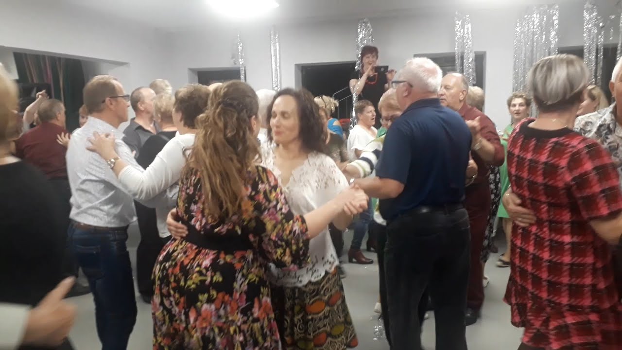 'A muzyczka ino ino a muzyczka rżnie' - potańc na klepisku w Zwoleniu! 5.11.2022 r.