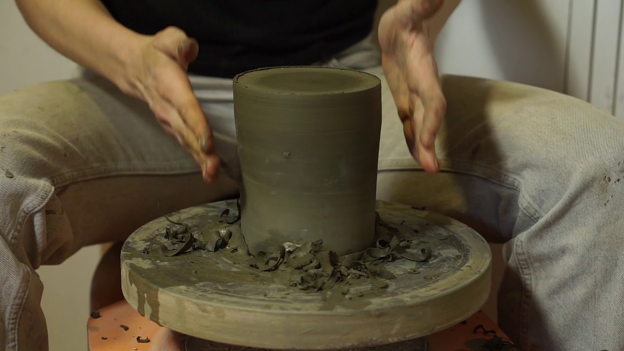 Lezione di Tornio 3 - Rifinire al tornio per ceramica 