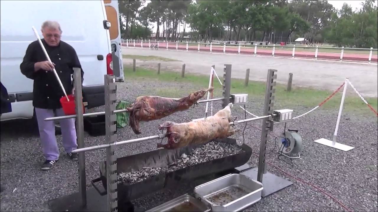 Méchoui à Domicile Les Papilles Du Gourmet Agneau à la Broche YouTube