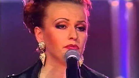 Marjorie - Warum (Rakkauden kiertokulku -konsertti)