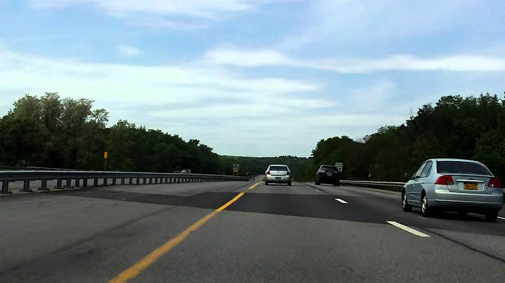 New York State Thruway (Interstate 90 Exits 27 to 28) westbound