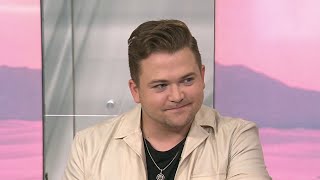 Video thumbnail of "Hunter Hayes Opens Up On Being Authentic | New York Live TV"