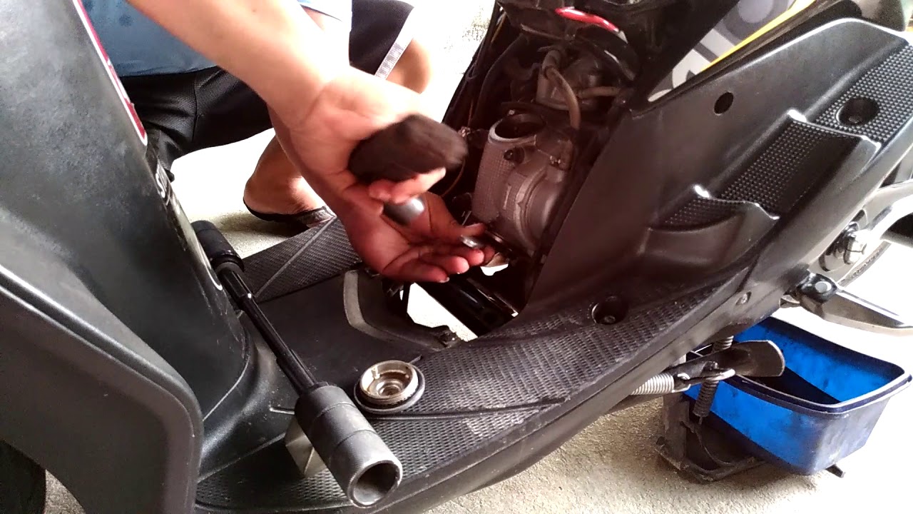 Change oil tune up mio amore YouTube