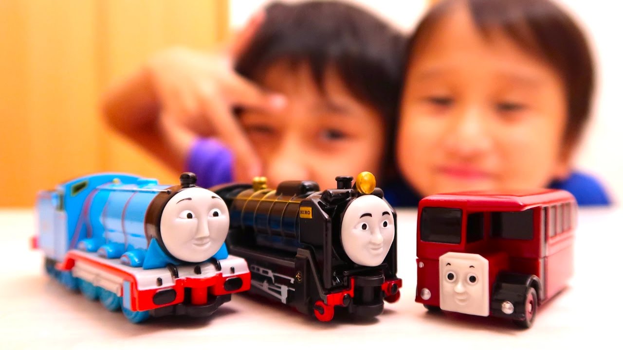 トミカトーマスのなかまたち（ゴードン・ヒロ・バーティー）【かとちゃん】 - YouTube