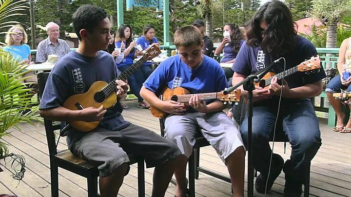 Kalama School Ukulele Band Performs at Lanai Uke F...