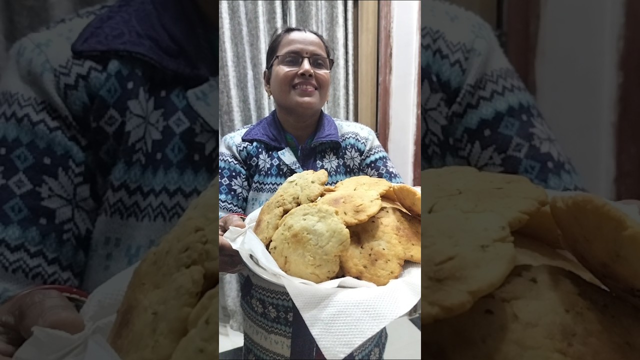 Maine bnayi Aaj namkeen khasta mathri