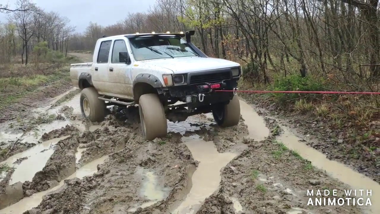 Toyota Hilux LN106 2.8 Diesel Offroad - YouTube