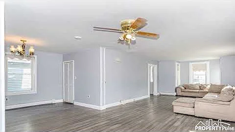 11 Stewart St, Lowell, MA 01851