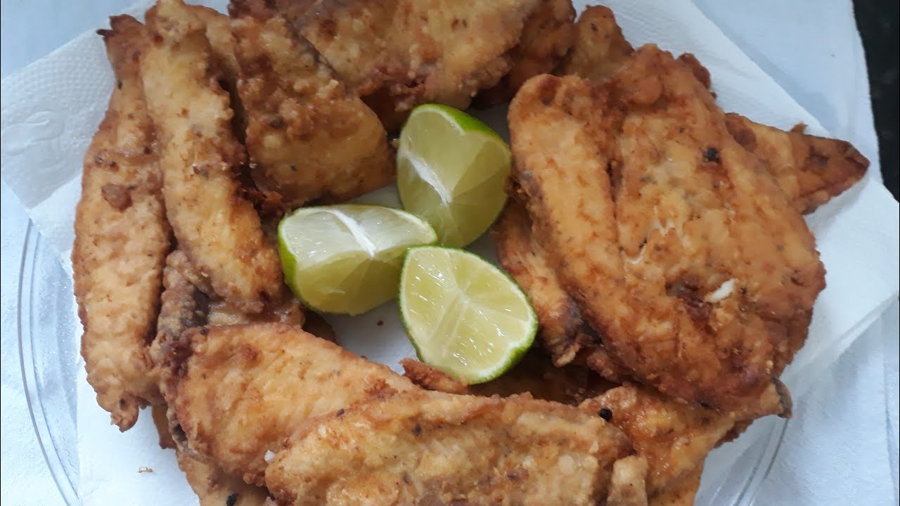 Como fazer filé de tilápia empanado com farinha de trigo. Bem crocante