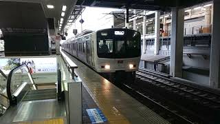 【博多駅・811系・普通】811系8105普通肥前山口行発車シーン