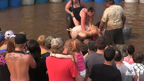 Pig Wrestling | Caldron Falls Bar Pig Wrestling 2014