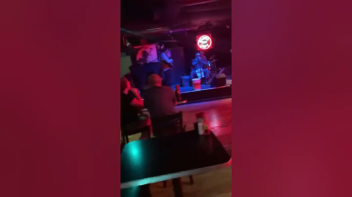 Jamming with Mississippi Morris