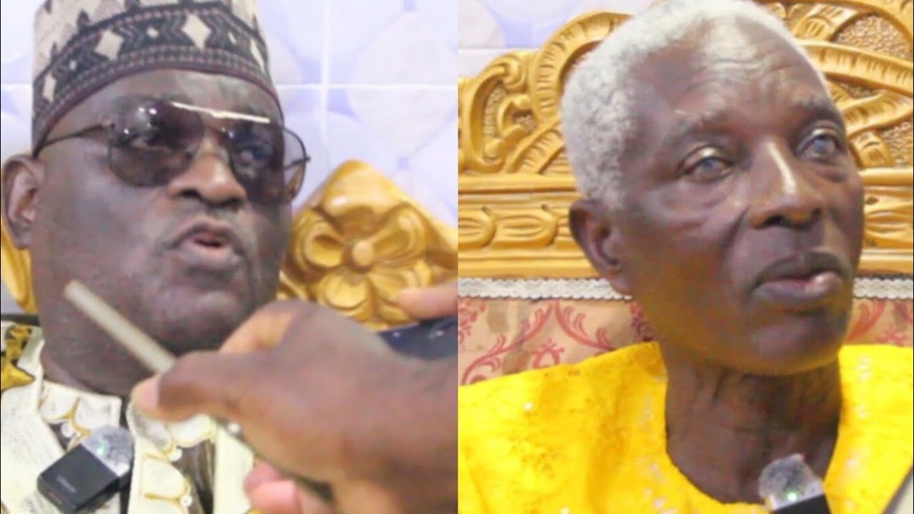 FAMILY HEAD OF NII ODOIA KWAO IN OSU TALKS ABOUT THE RENEW CENTURY PACT LAND WITH THE CHIEF OF NIMA.