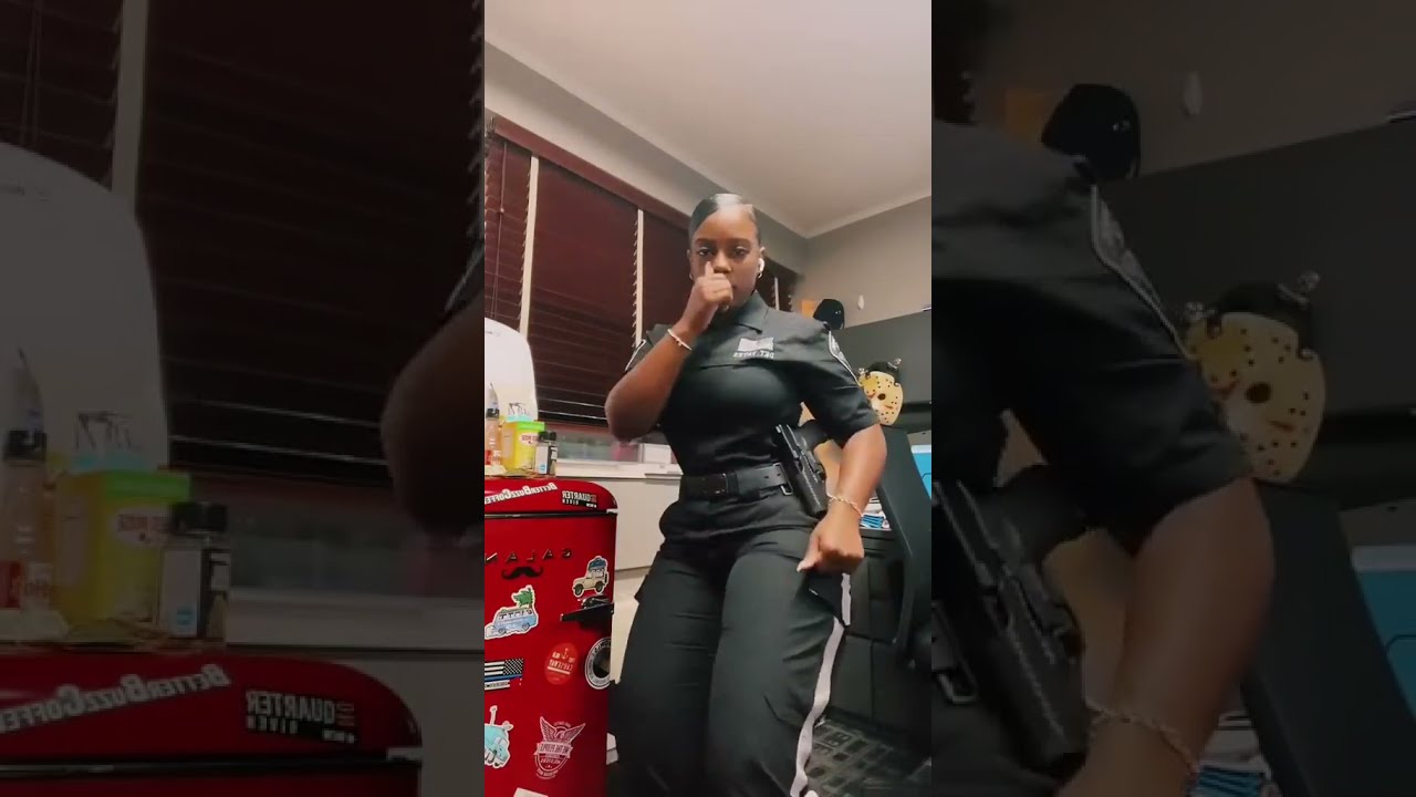 Damn Her Legs Shaking Shorts