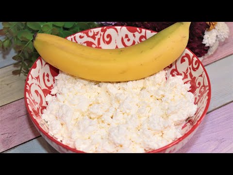 Vídeo: Caçarola De Queijo Cottage Com Sêmola E Banana