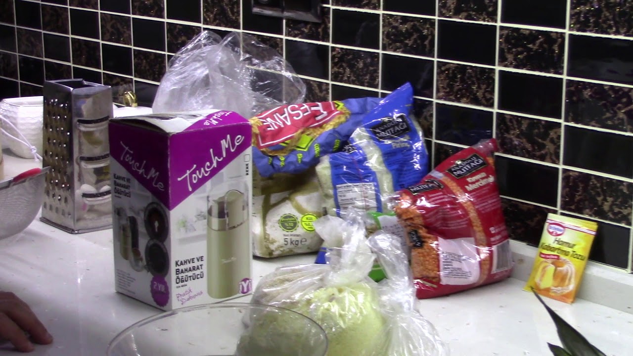 Muhabbet Kuşları için Proteinli Mama (Kek) Yapımı (Bölüm 1)