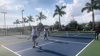 Tao Lu/Xiaoyan Guo vs Davina/Robin