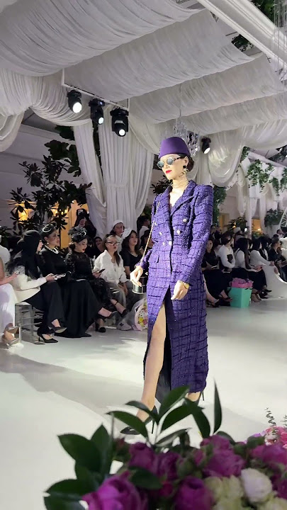 Hojatxonada video tomosha qilish