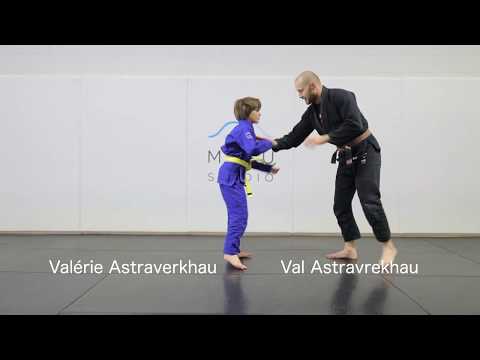 Two Minute Scramble 07: Valérie Astraverkhau vs Val Astraverkhau