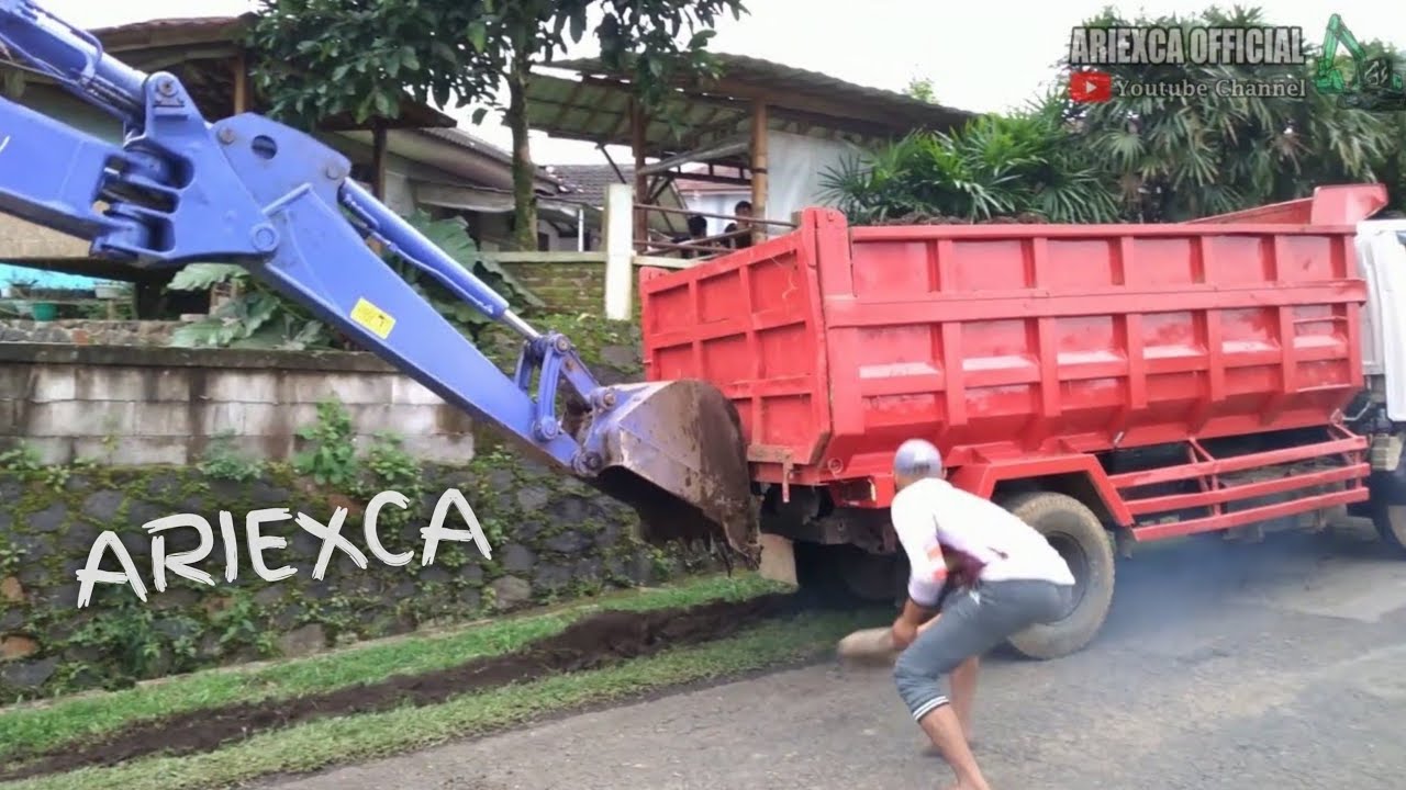 Excavator Komatsu Pc78 Recovery Mobil Dump Truck