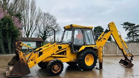 JCB 3CX PROJECT 7 4WD BACKHOE DIGGER C/W EXTENDING DIG
