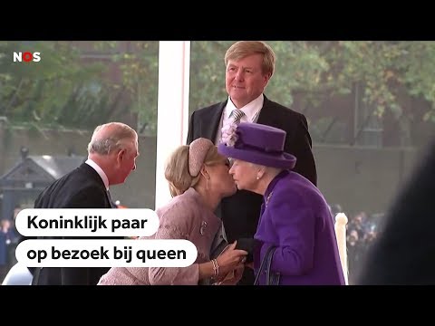 Video: Transplanteer Prinses Anne Naar Koningin Elizabeth In Volledige Ontvangst