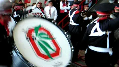 Ohio State Marching Band enters Skull Session on Michigan game day