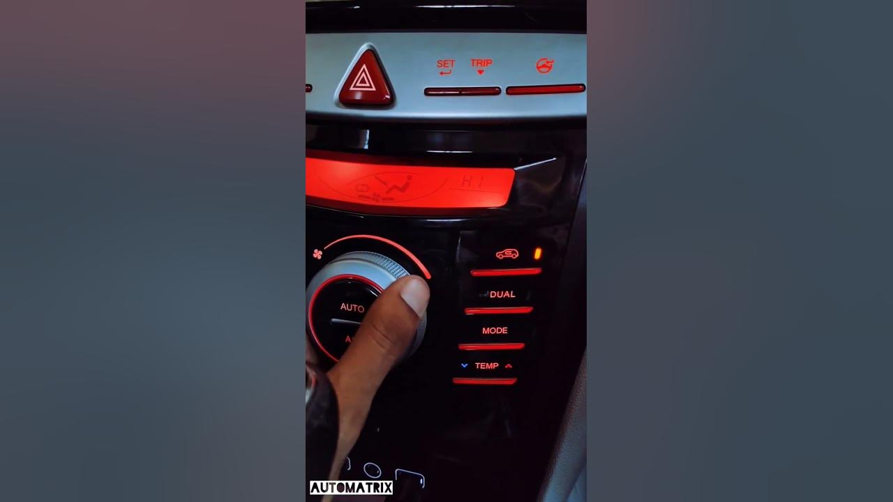 how-to-turn-on-heater-in-xuv-300-and-xuv3xo-shorts-viral-xuv300
