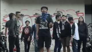 RAIN IN SUMMER - PERJUANGAN SEMUT (official video)