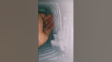 ASMR-FREEZER FROST SCRAPING WITH HAND/SLUSHY/CRISPY/CRUNCHY/ICE/SHORT VIDEO❄🎧🤤