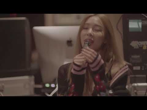 TIFFANY  YOUNG ( GIRLS' GENERATION )  -   REMEMBER  ME