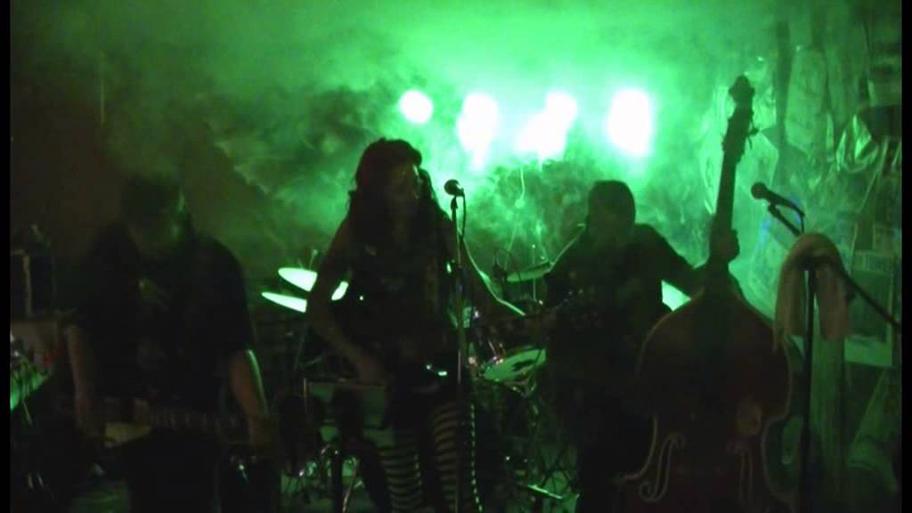 Australian Psychobilly Band Raygun Rampage at Tilba - Intro and Frankenstein Baby