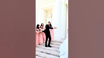 البنات يسرقون العريس عروسه وعريس مهضومين ليلة زفافها 