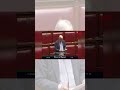 Giachetti si ammanetta al banco alla Camera: "Non esco finché la maggioranza non si impegna."