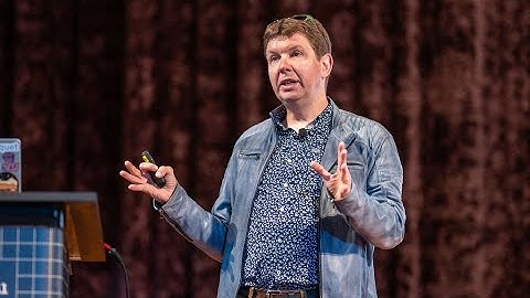 The Deconstructed Database and the Advent of the Open Data Lake