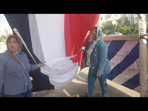 احلى يوم في حياتي وانا ماسكه علم مصر