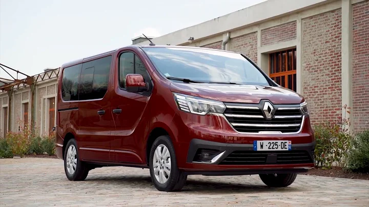 All New Renault TRAFIC COMBI 2021   Price & Specs   Review, Interior, Exterior, Driving Carmin Red