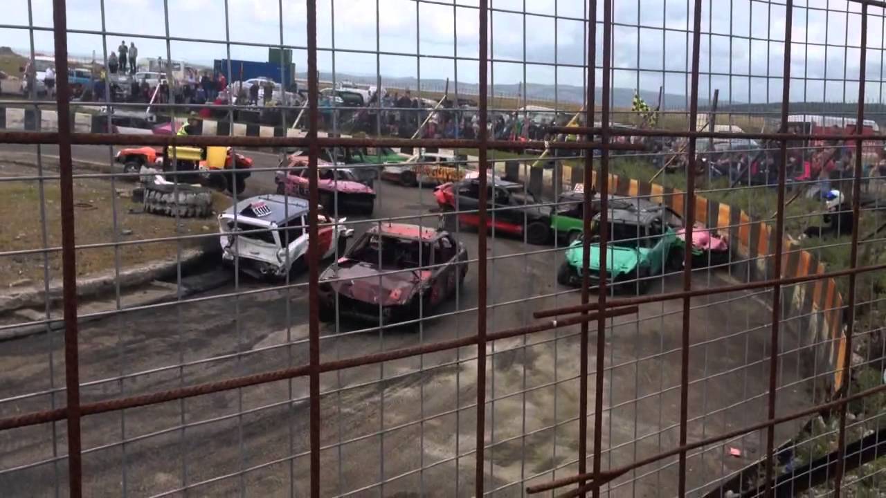 Banger racing at warton - YouTube