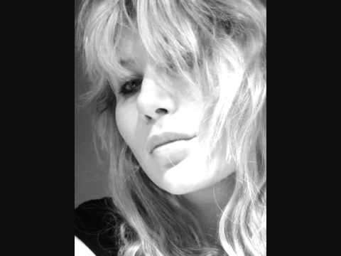 Véronick Sévère chante quelques mots d'amour(Michel Berger).wmv