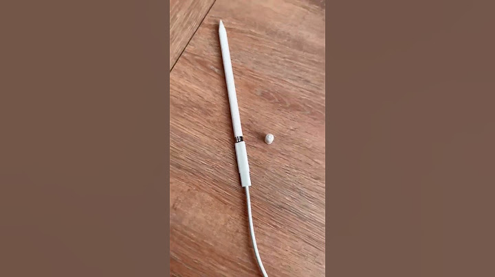 Apple Pencil & iPad 10 😅 (how you charge it)