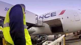 Behind the scenes of an Air France A380 flight