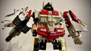 Flash Video: Aerialbots Transformation into SUPERION G1 Transformers GIG Pentajet