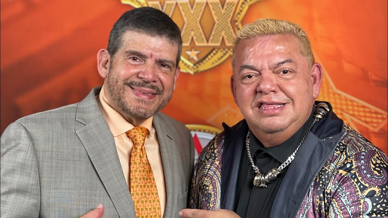 Carlos Cabrera debuta en AEW como narrador en español