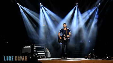 Dirt Road Diary - Live from the Luke Bryan Farm Tour 2012