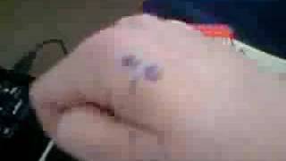 beatboxing hand