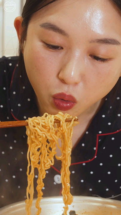 When cold day, I want Spicy Ramyun