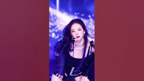 Gif 카리나 묵직