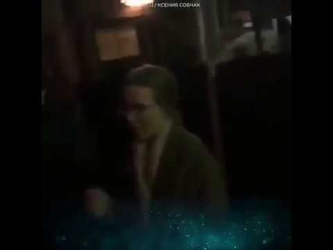 Ксения Собчак приехала в отеделение полиции к Алексею Навальному